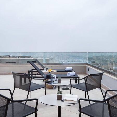 One One Two Hotel Valletta Exterior photo